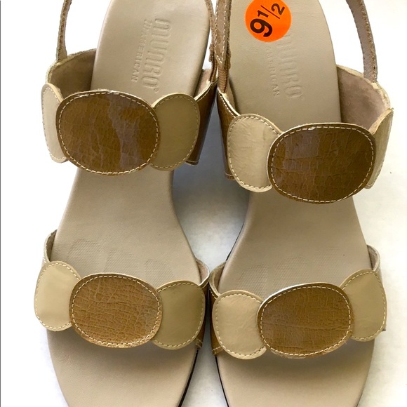 Tan sandals two straps Munro sandals beige tan color block heel open toe shoes - Picture 3 of 8